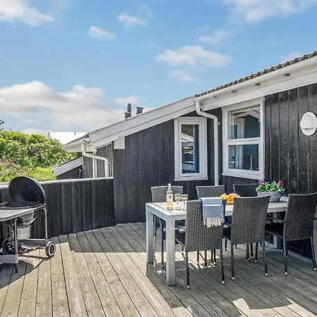 Beautiful In Hjrring With Sauna, Wifi And Indoor Swimming Pool * Lønstrup
