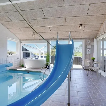 Beautiful In Hjrring With Sauna, Wifi And Indoor Swimming Pool * Lønstrup
