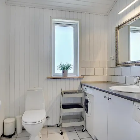 Beautiful In Hjrring With Sauna, Wifi And Indoor Swimming Pool Prázdninový dům *